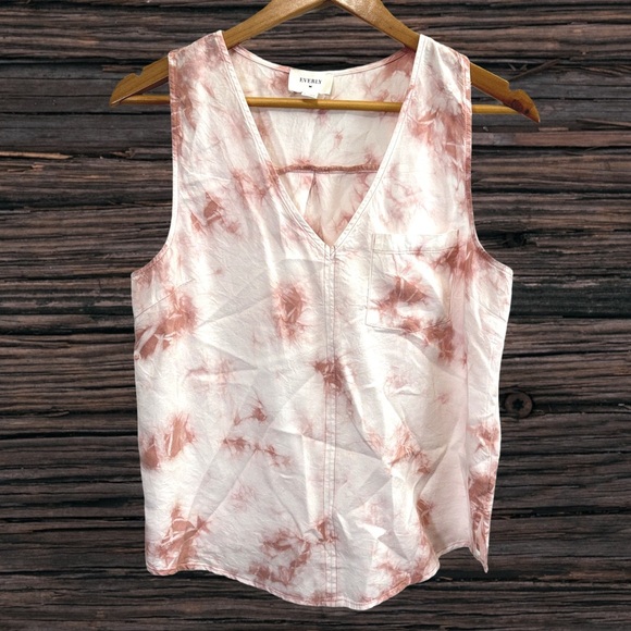 Everly White and Pink Sleeveless Tank Top with Floral Design - Picture 1 of 4